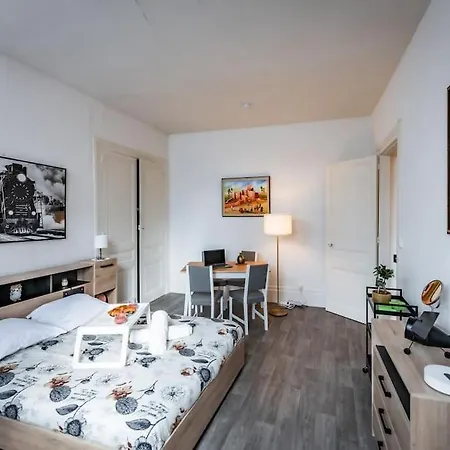 Au Pied De La Gare - Hyper Centre Apartment *